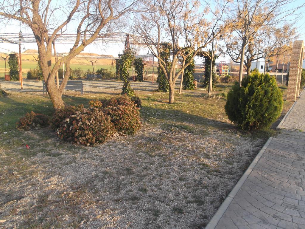 Albergue Cetina Екстериор снимка